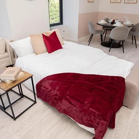 Dock Waterfront Gem, Sleeps 6 With Free Parking Apartment Leeds (West Yorkshire)